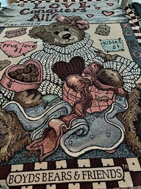 Boyds Bears & Friends Teddy Bear Tapestry Blanket - Love Conquers All